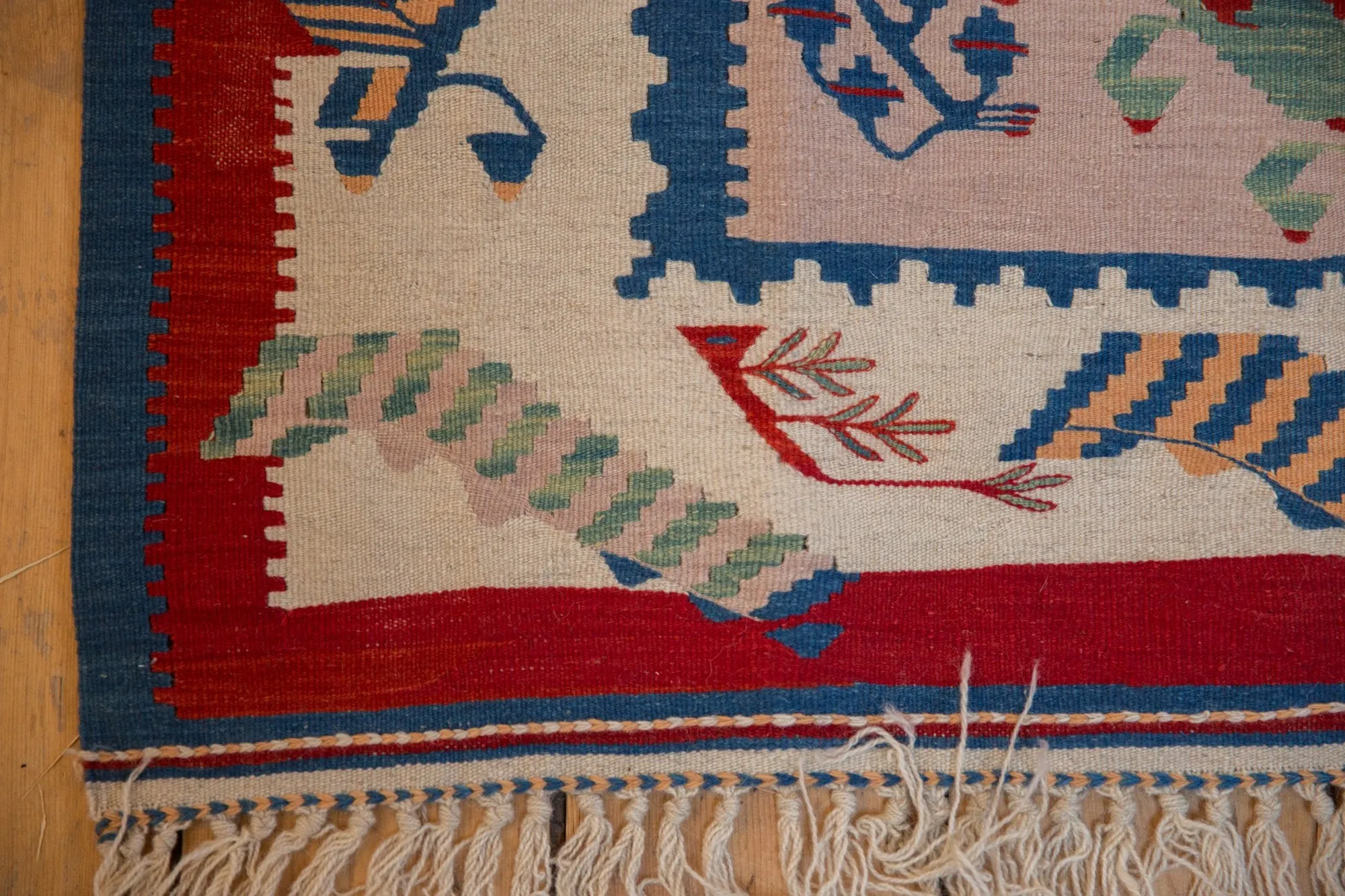 3.5x4.5 Vintage Fine Turkish Kilim Square Rug