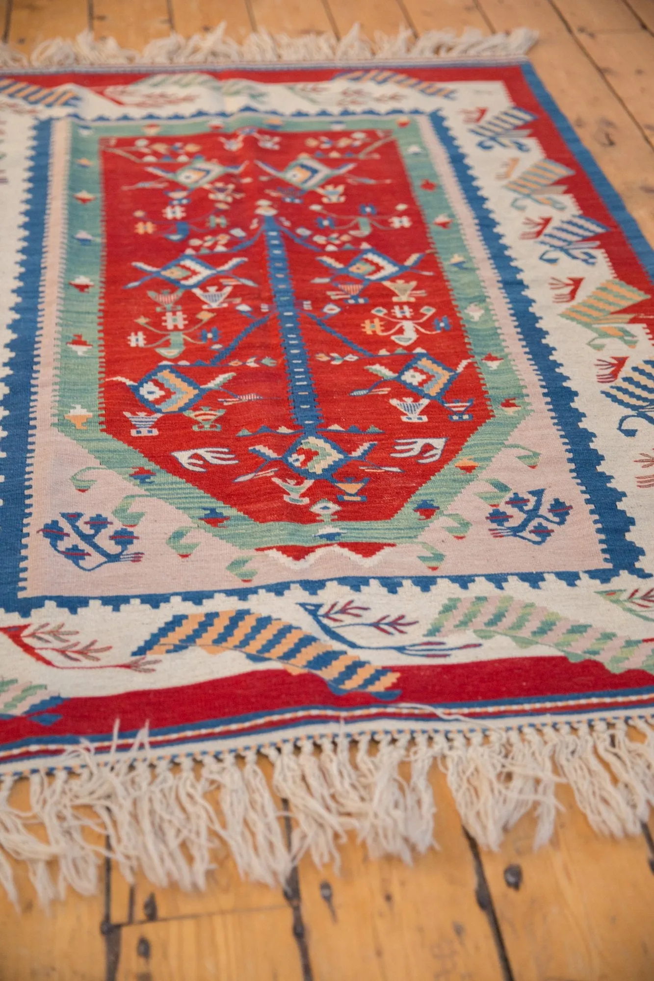 3.5x4.5 Vintage Fine Turkish Kilim Square Rug