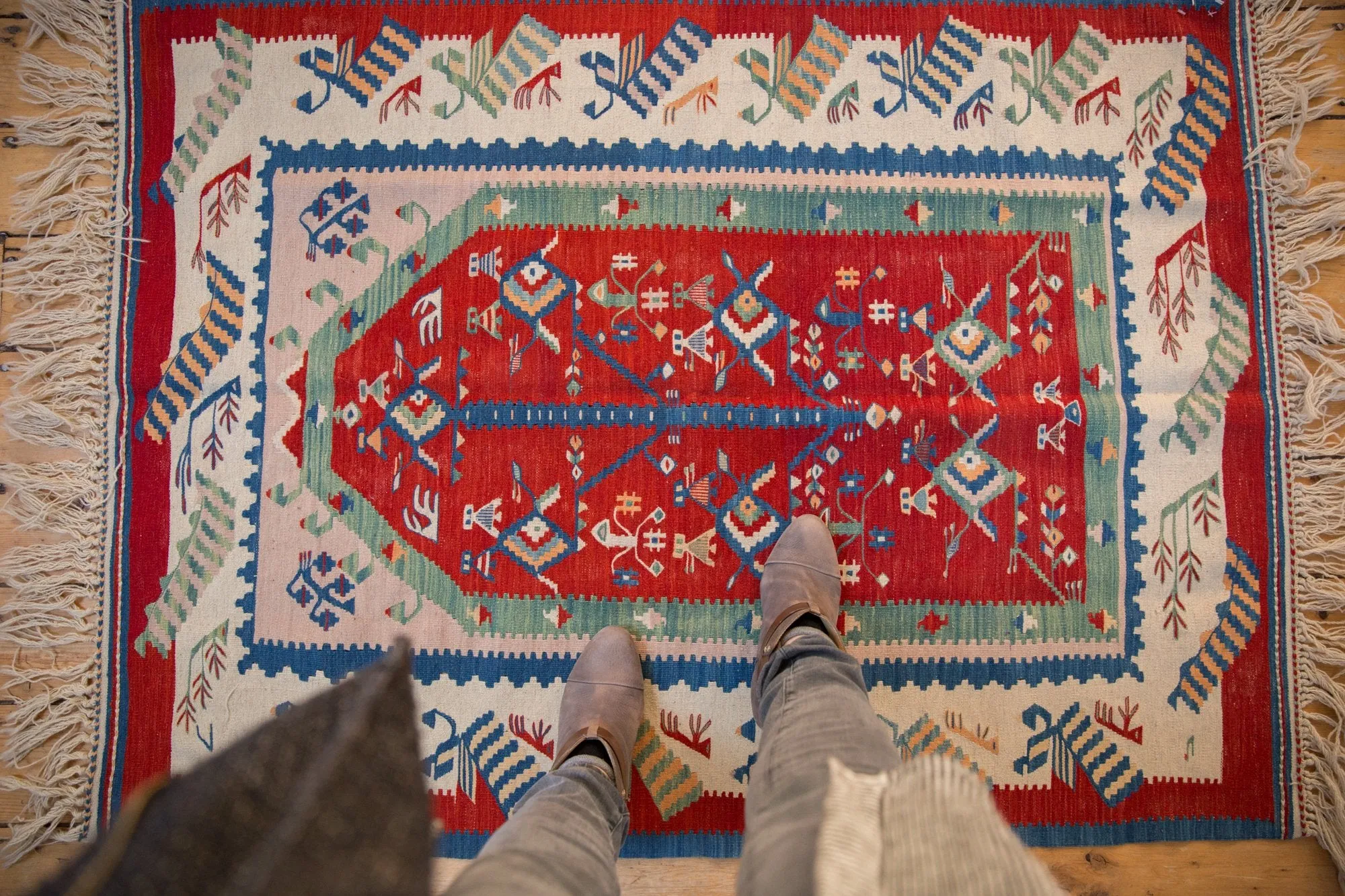 3.5x4.5 Vintage Fine Turkish Kilim Square Rug