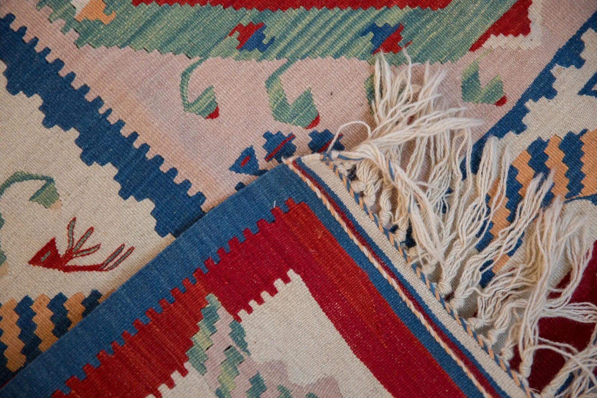 3.5x4.5 Vintage Fine Turkish Kilim Square Rug