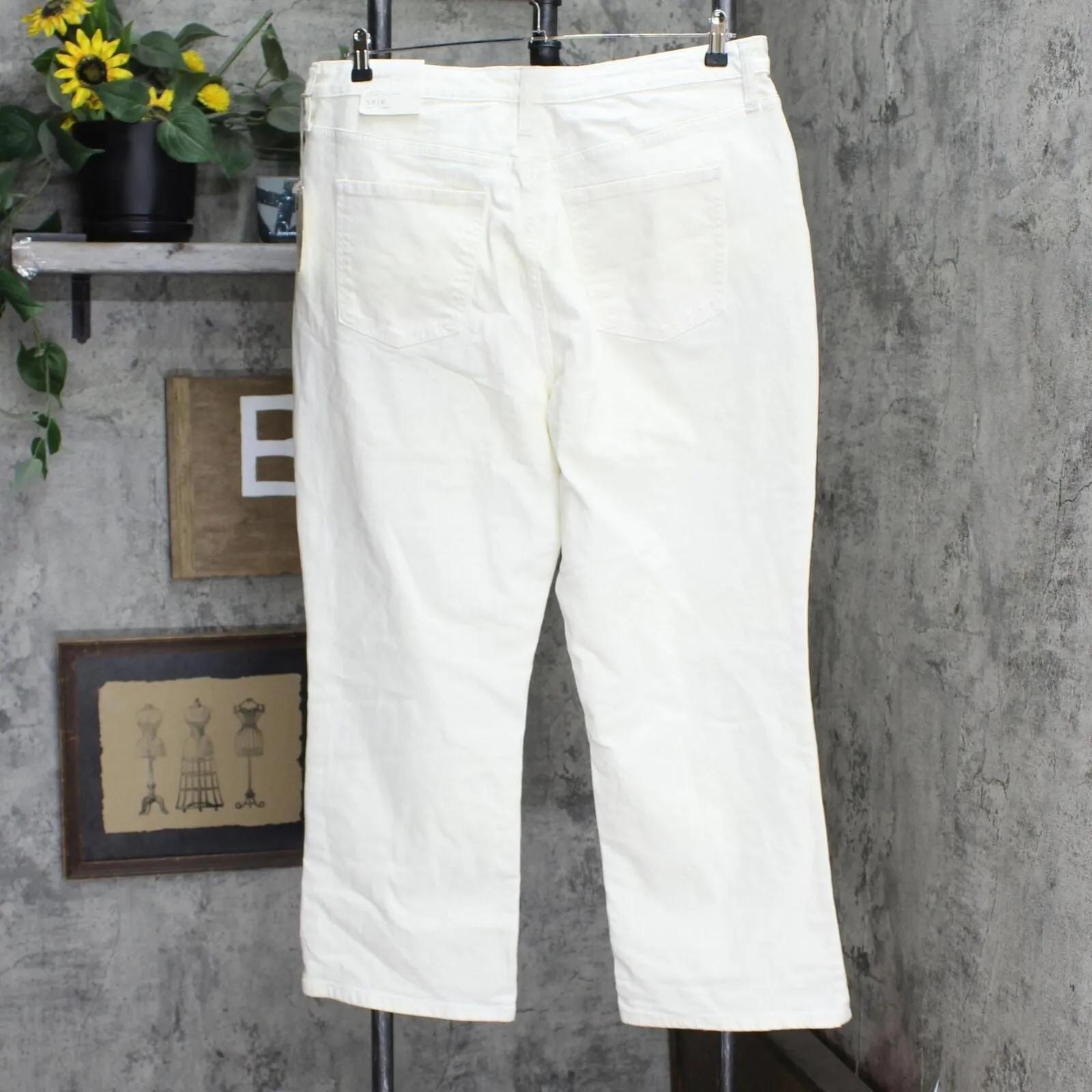 A New Day Women High-Rise Slim Fit Stretch Bootcut Jeans