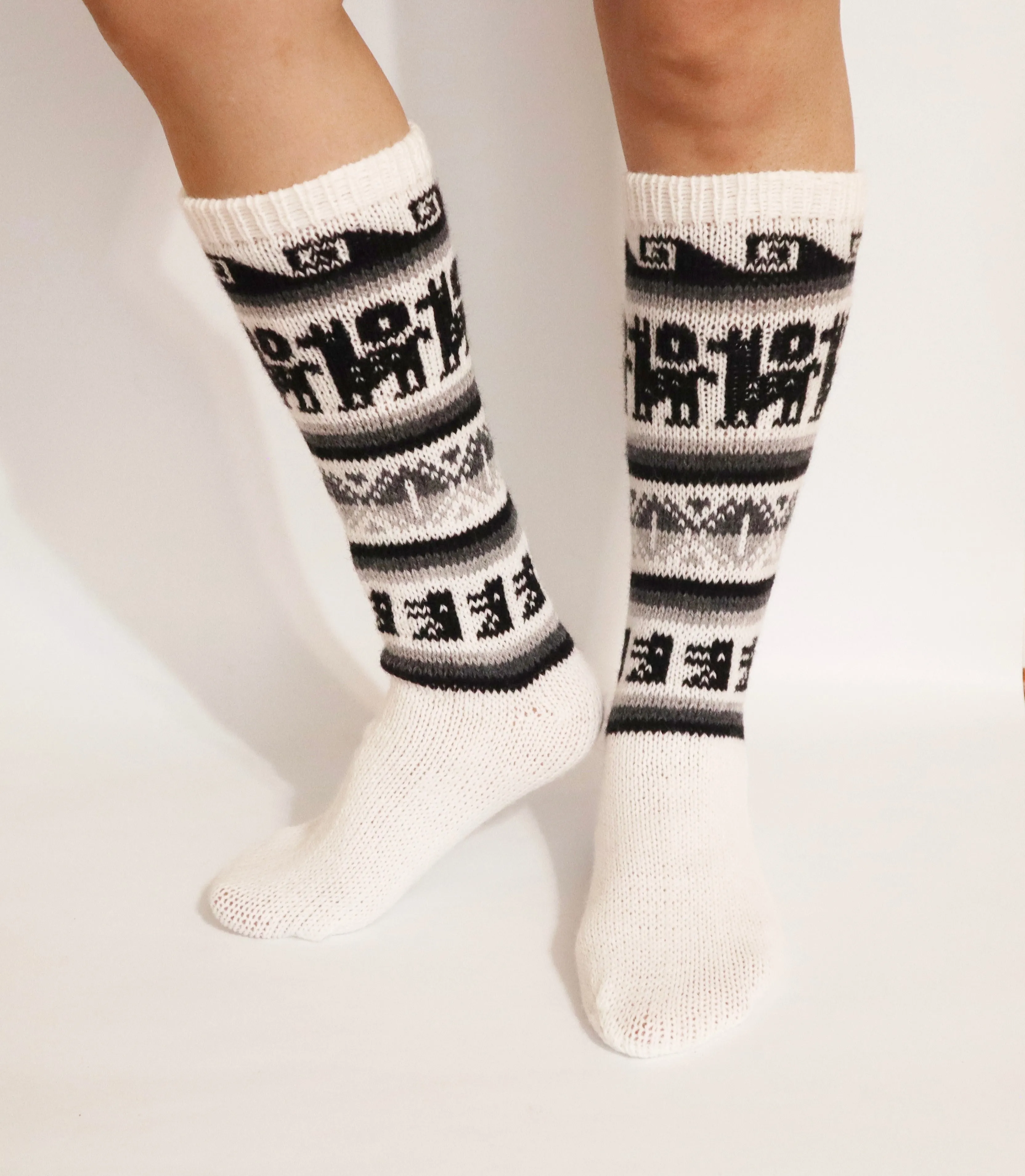 Alpaca Wool Socks Inca and Llama Design Medium White. Socks for Women Fits Sizes 7-9