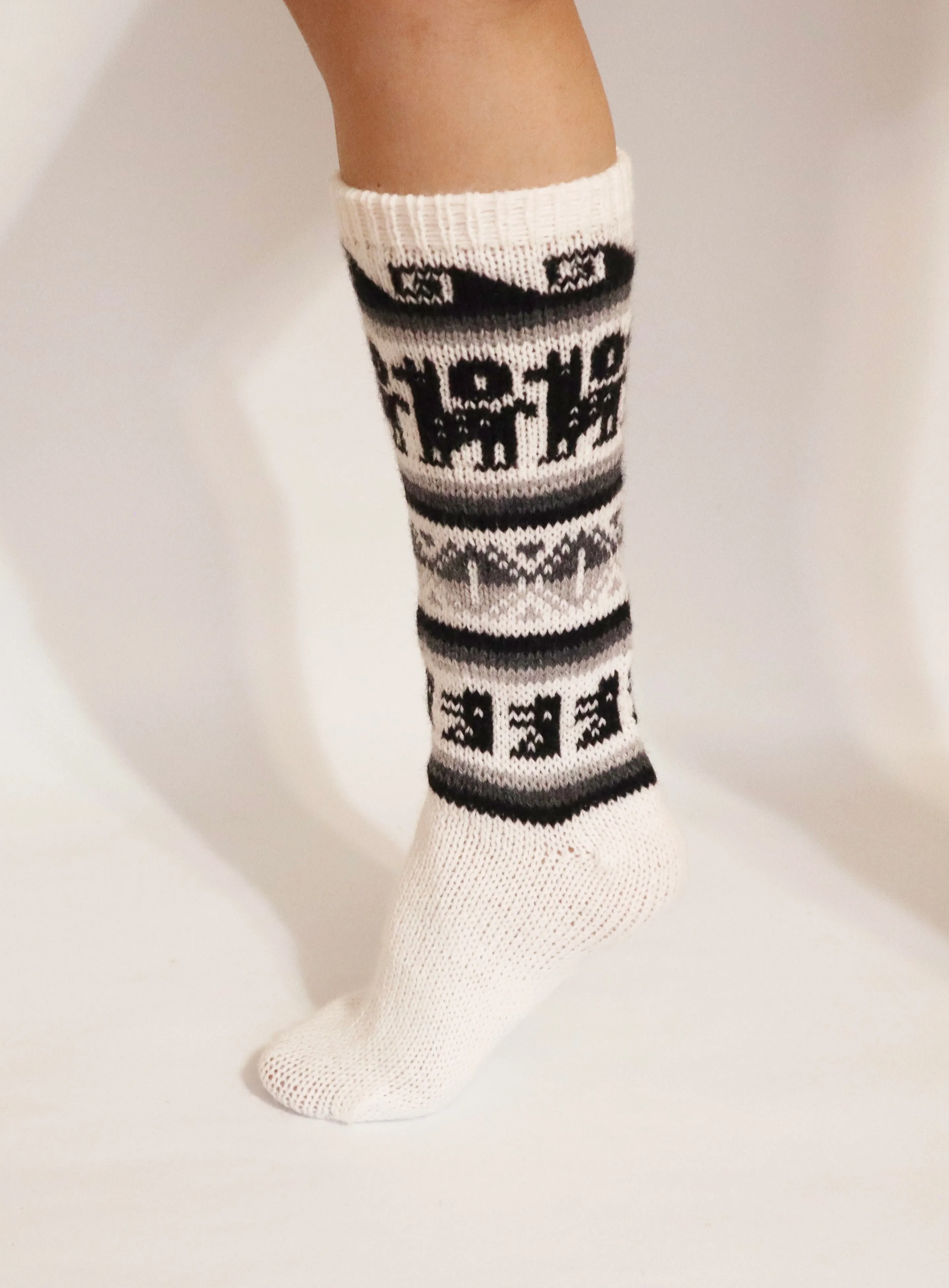 Alpaca Wool Socks Inca and Llama Design Medium White. Socks for Women Fits Sizes 7-9