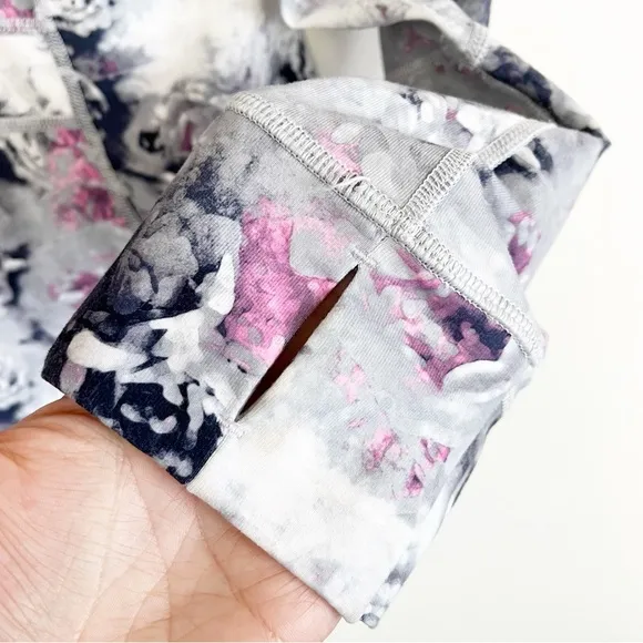 BOGO! Lululemon Define Jacket Moody Mirage White Deep Navy Floral Size 10