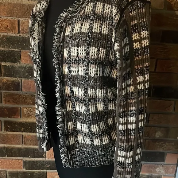 Cabi Classic Cardigan #4097 Gray Brown White M