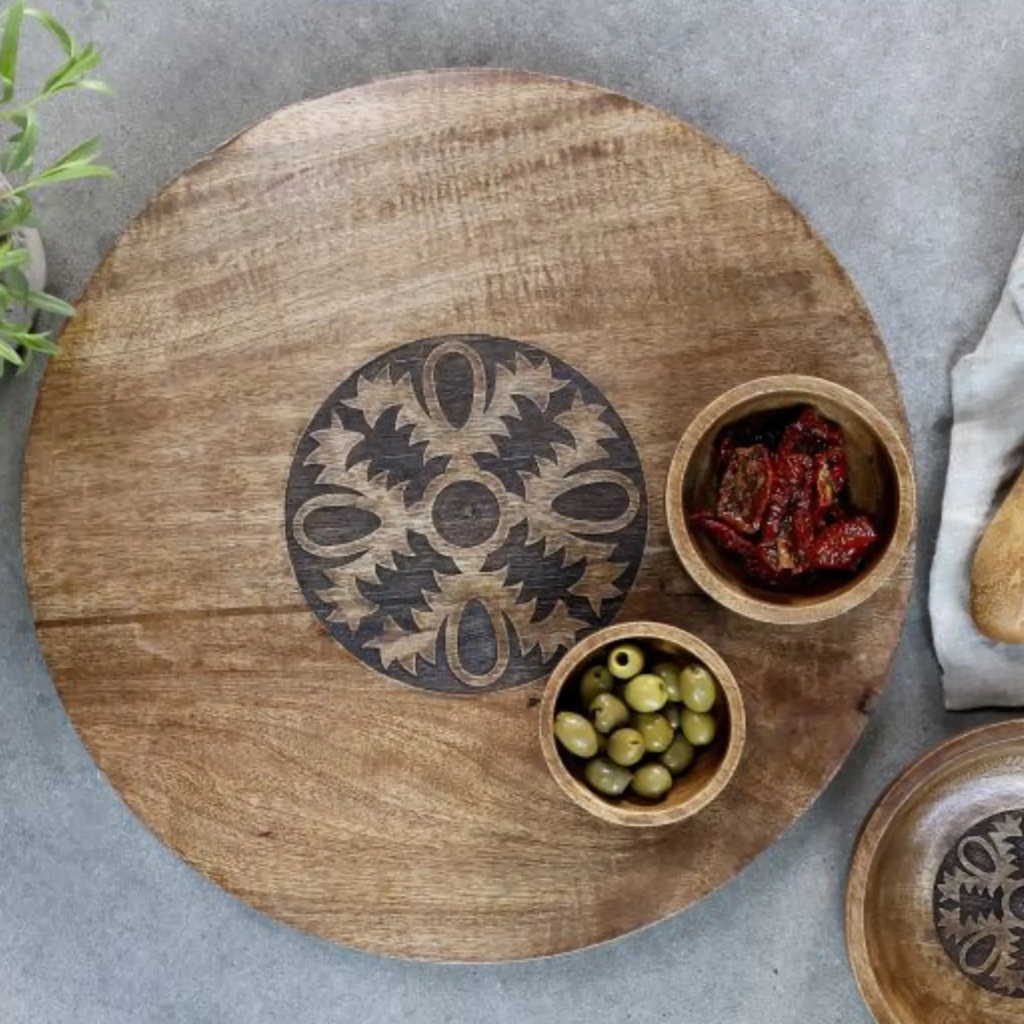 Chic Antique Tapasfad med drejefod