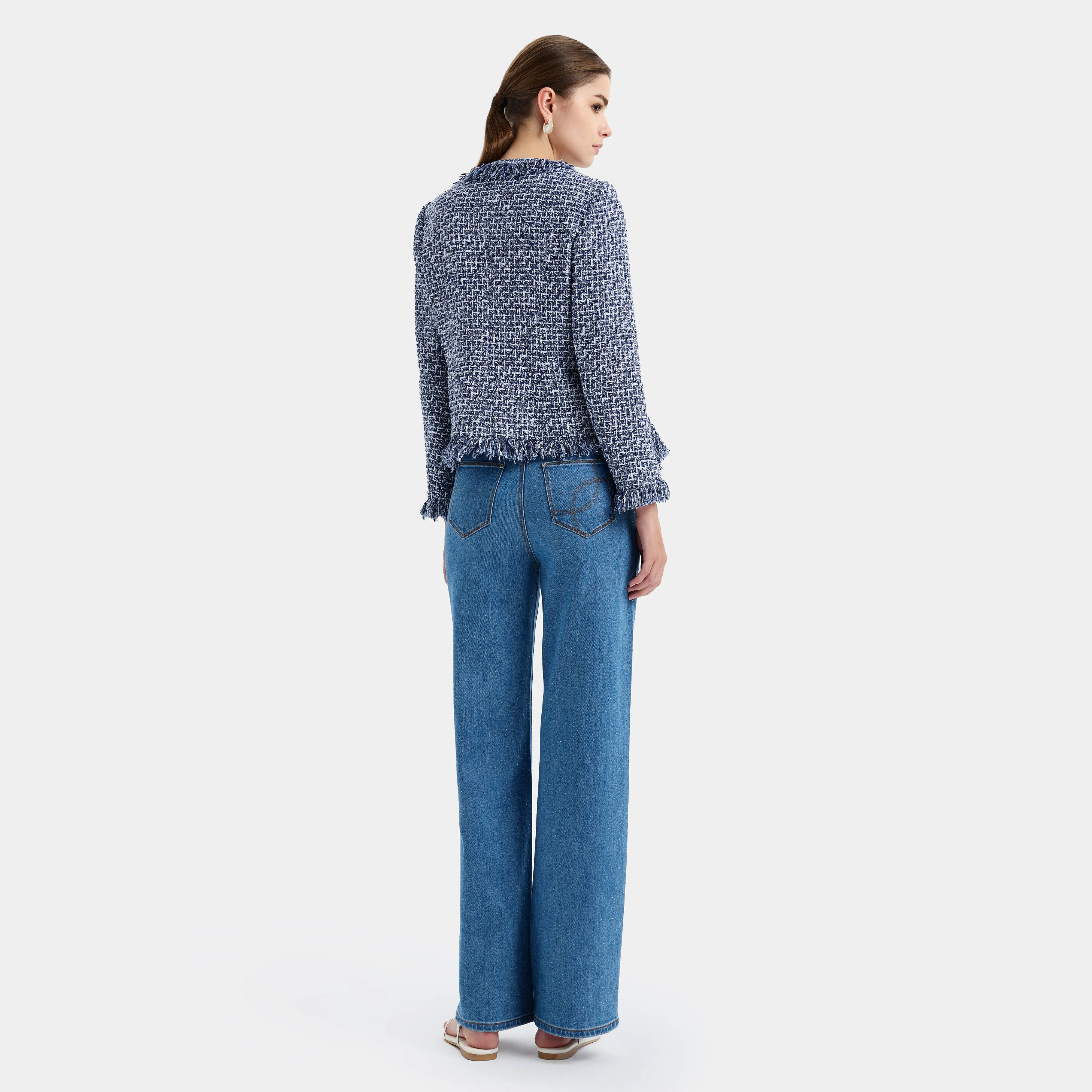 CHIC VIOLET TWEED JACKET, A VIBRANT TOUCH OF ELEGANCE