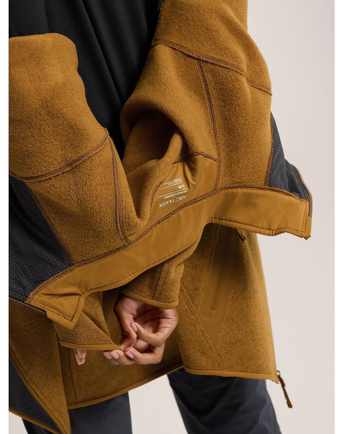 Covert Cardigan (Women's) - X000005715