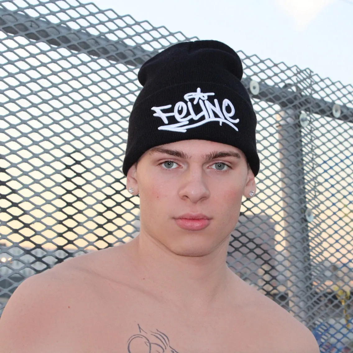 FELINE BLACK BEANIE