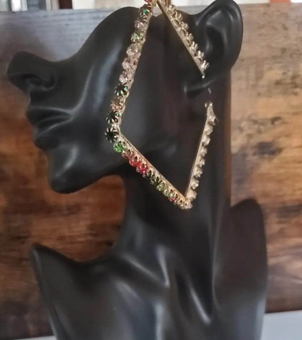 Glam V Luxe Her Queedom Collection Show Stopper Jewelry