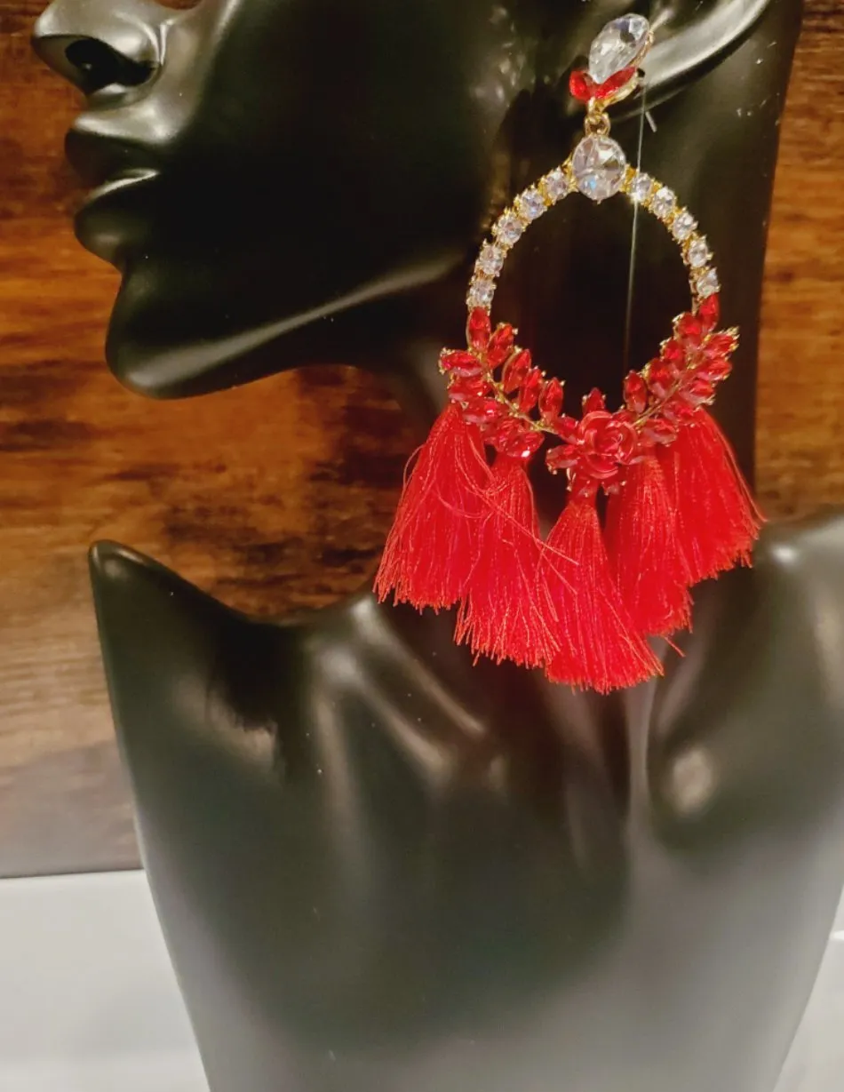 Glam V Luxe Her Queedom Collection Show Stopper Jewelry