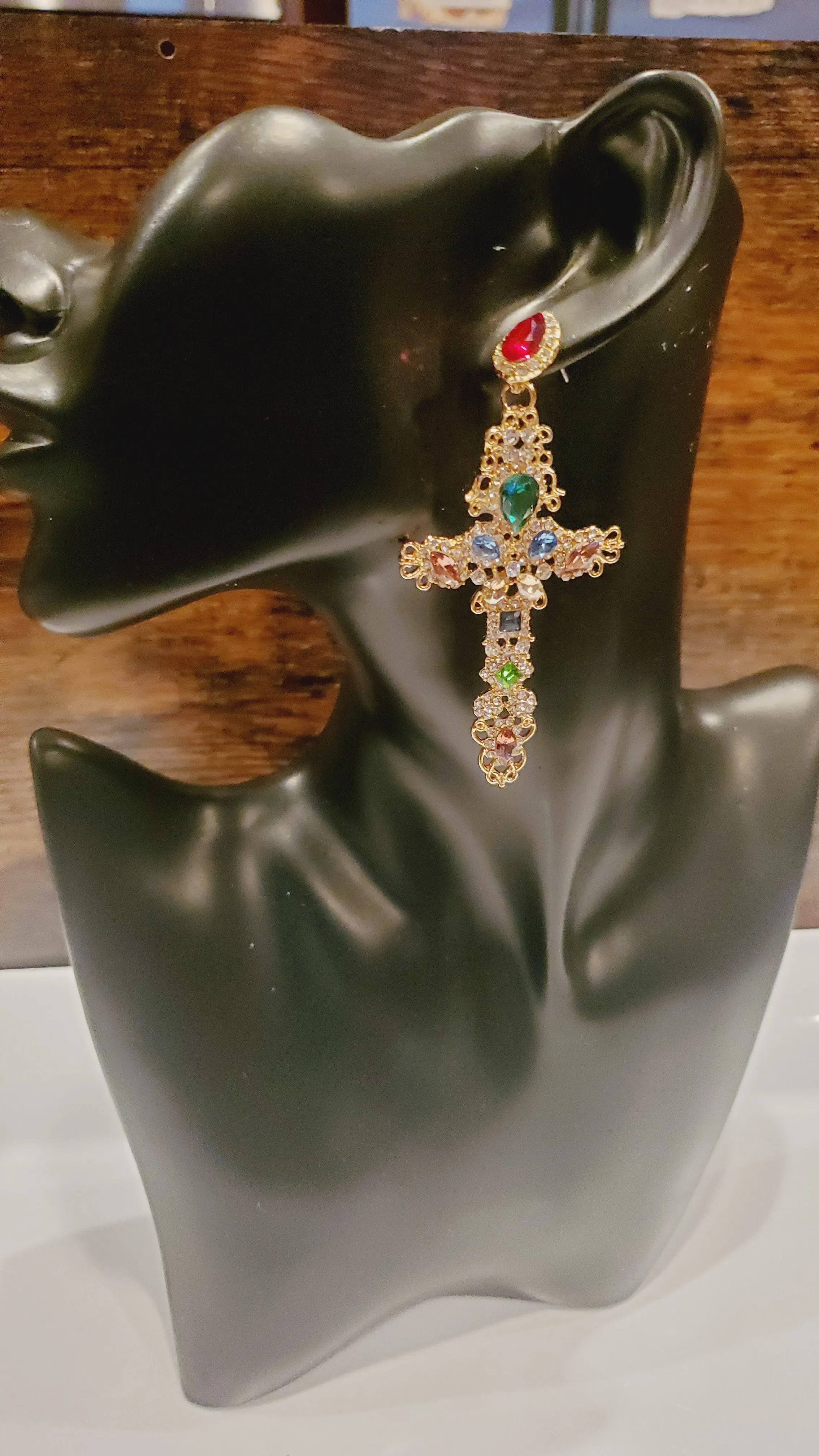 Glam V Luxe Her Queedom Collection Show Stopper Jewelry