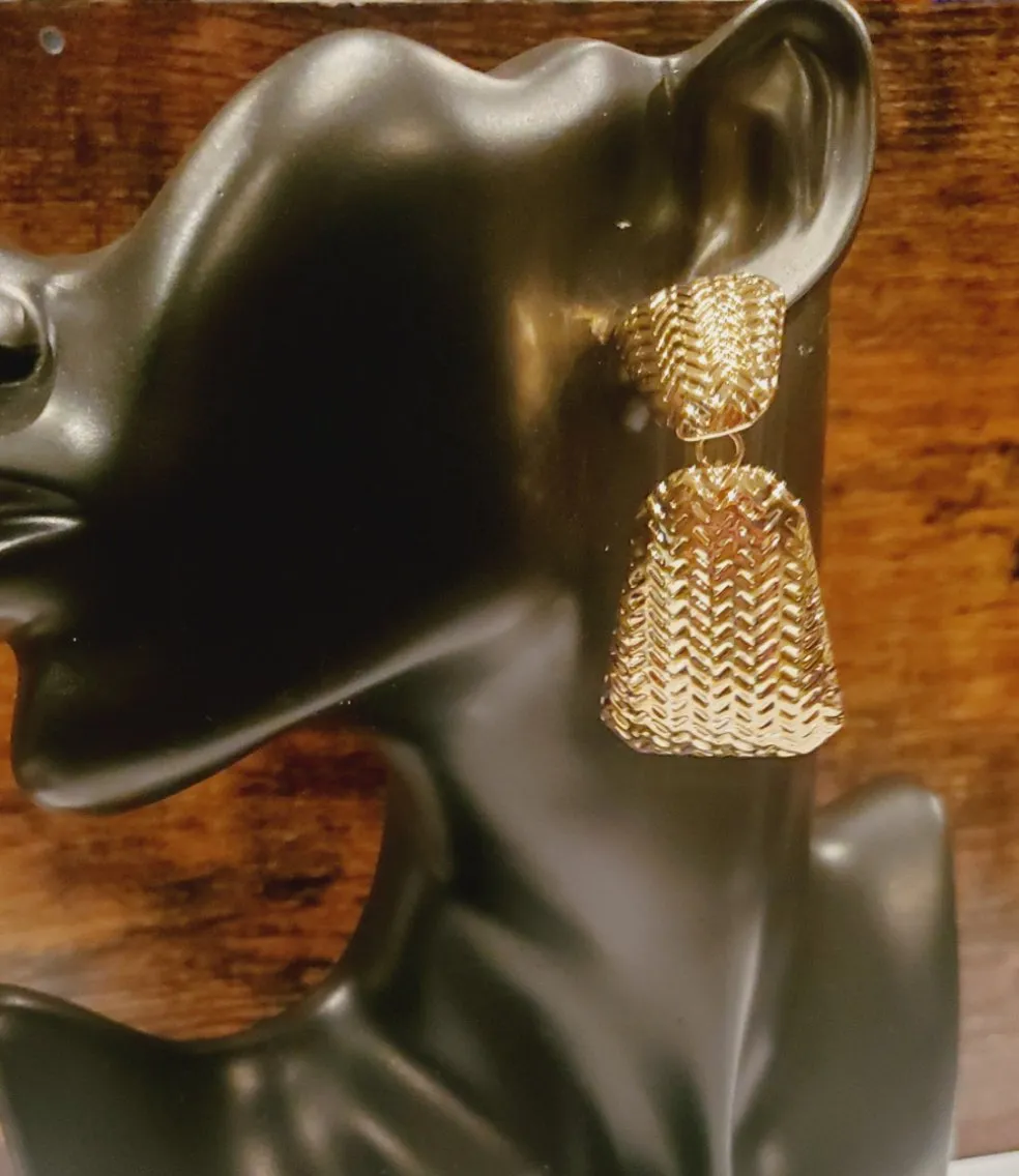 Glam V Luxe Her Queedom Collection Show Stopper Jewelry