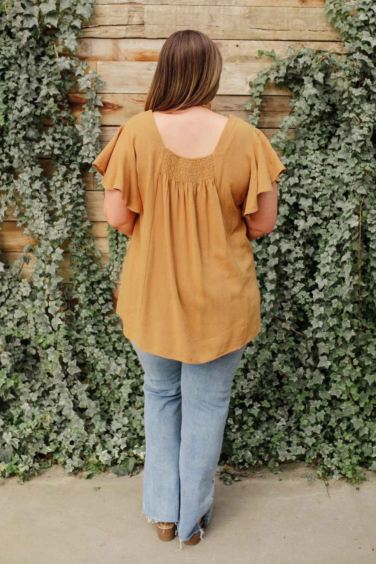 Hazel Blues® | Envy Me Top in Taupe