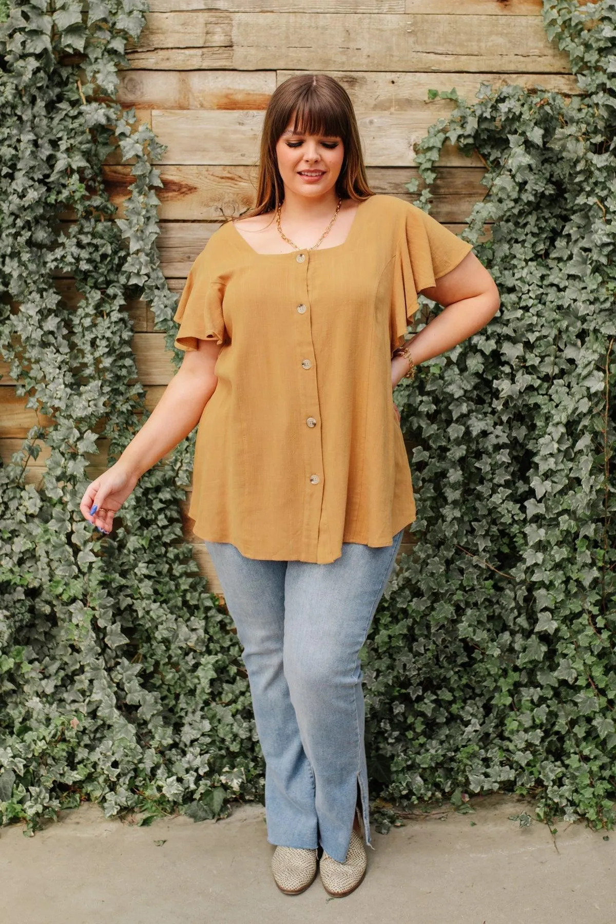 Hazel Blues® | Envy Me Top in Taupe