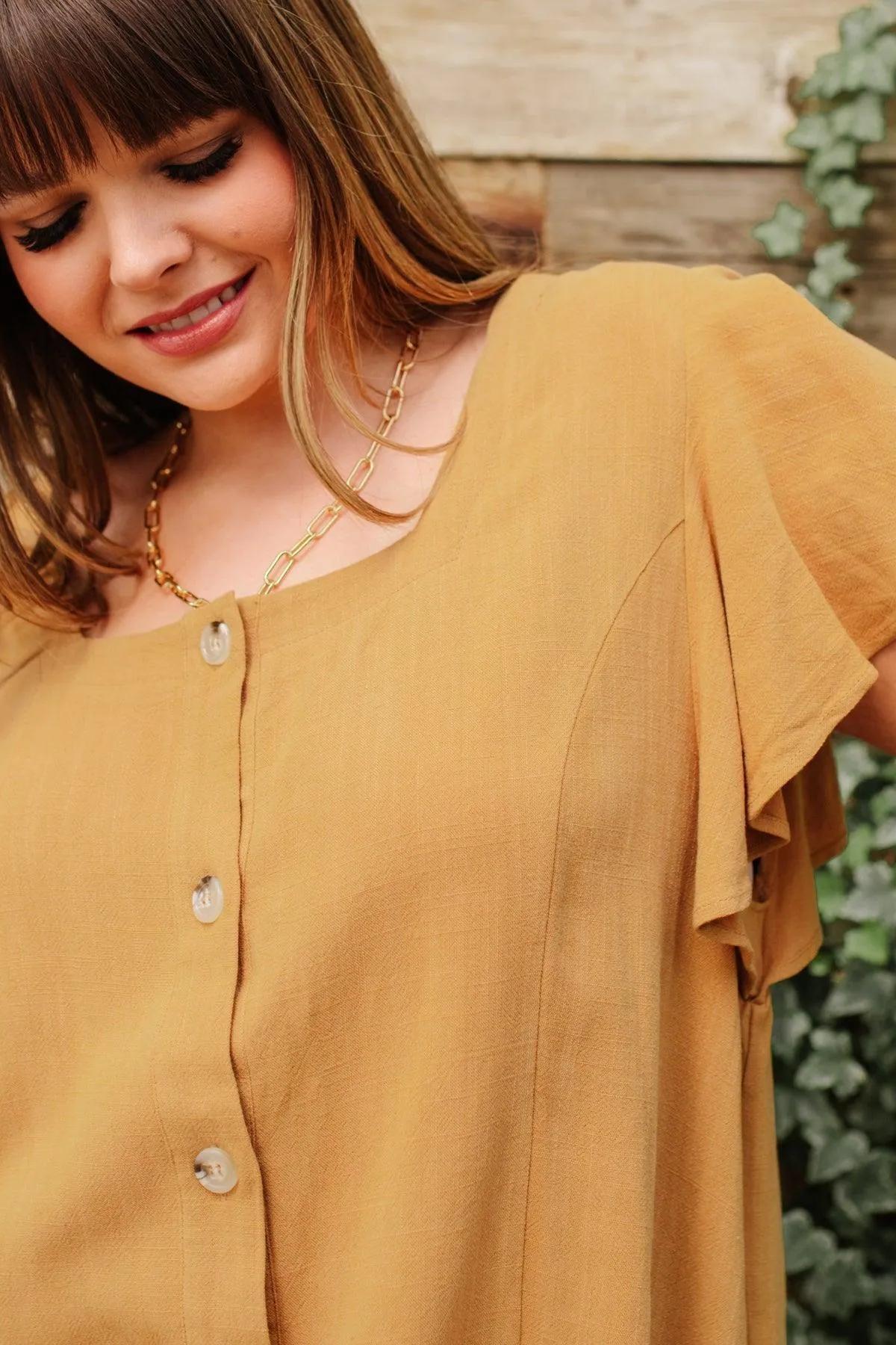 Hazel Blues® | Envy Me Top in Taupe