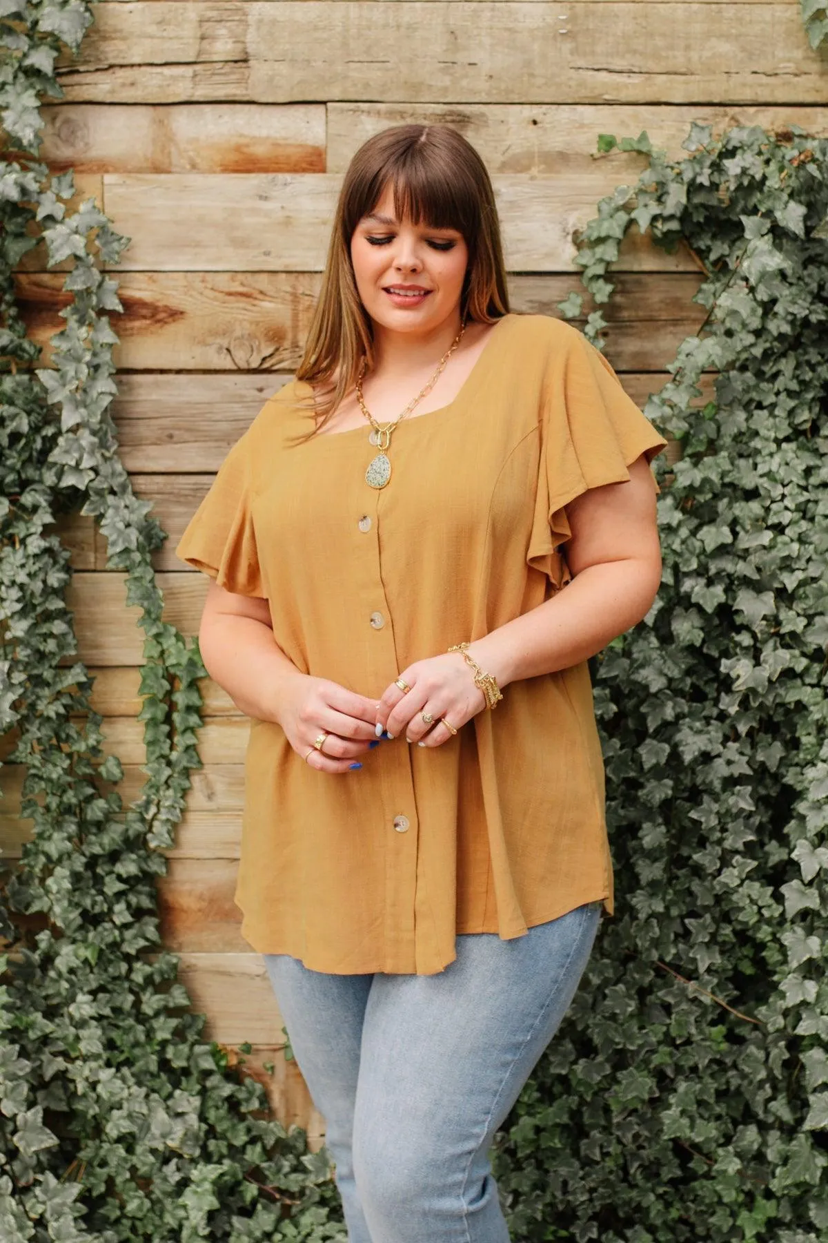 Hazel Blues® | Envy Me Top in Taupe