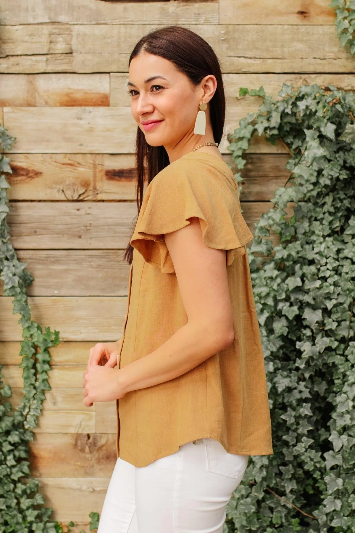 Hazel Blues® | Envy Me Top in Taupe