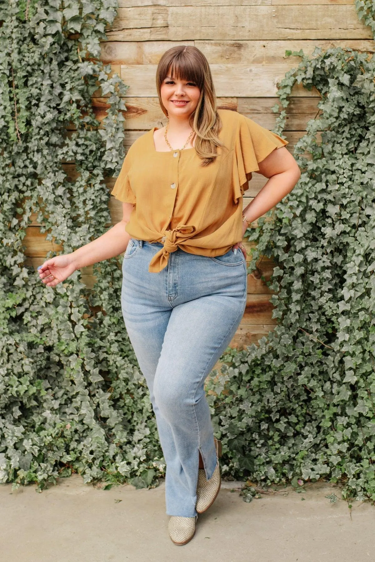 Hazel Blues® | Envy Me Top in Taupe