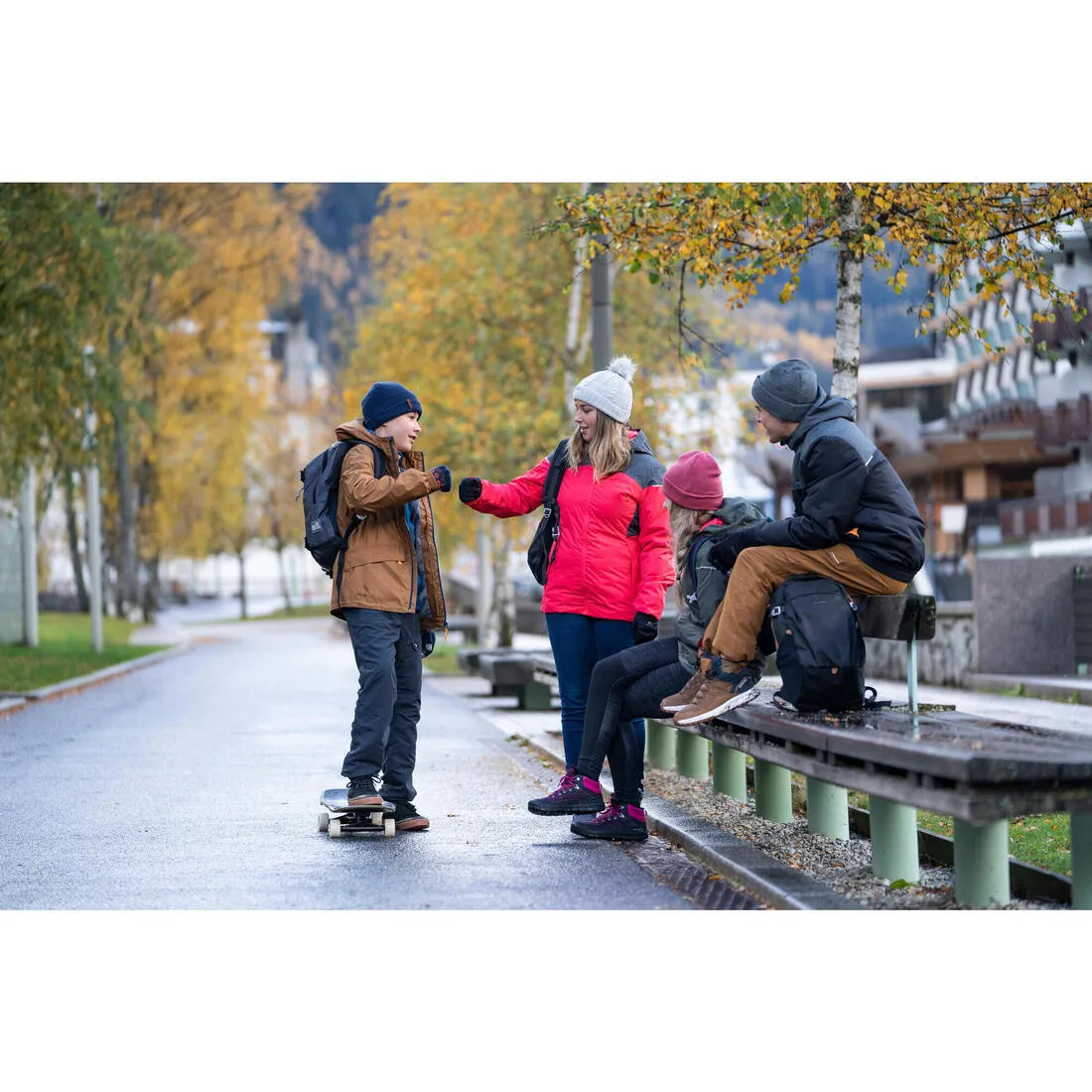 KIDS’ WARM AND WATERPROOF WINTER HIKING JACKET - SH100 -3.5°C - 7-15 YEARS