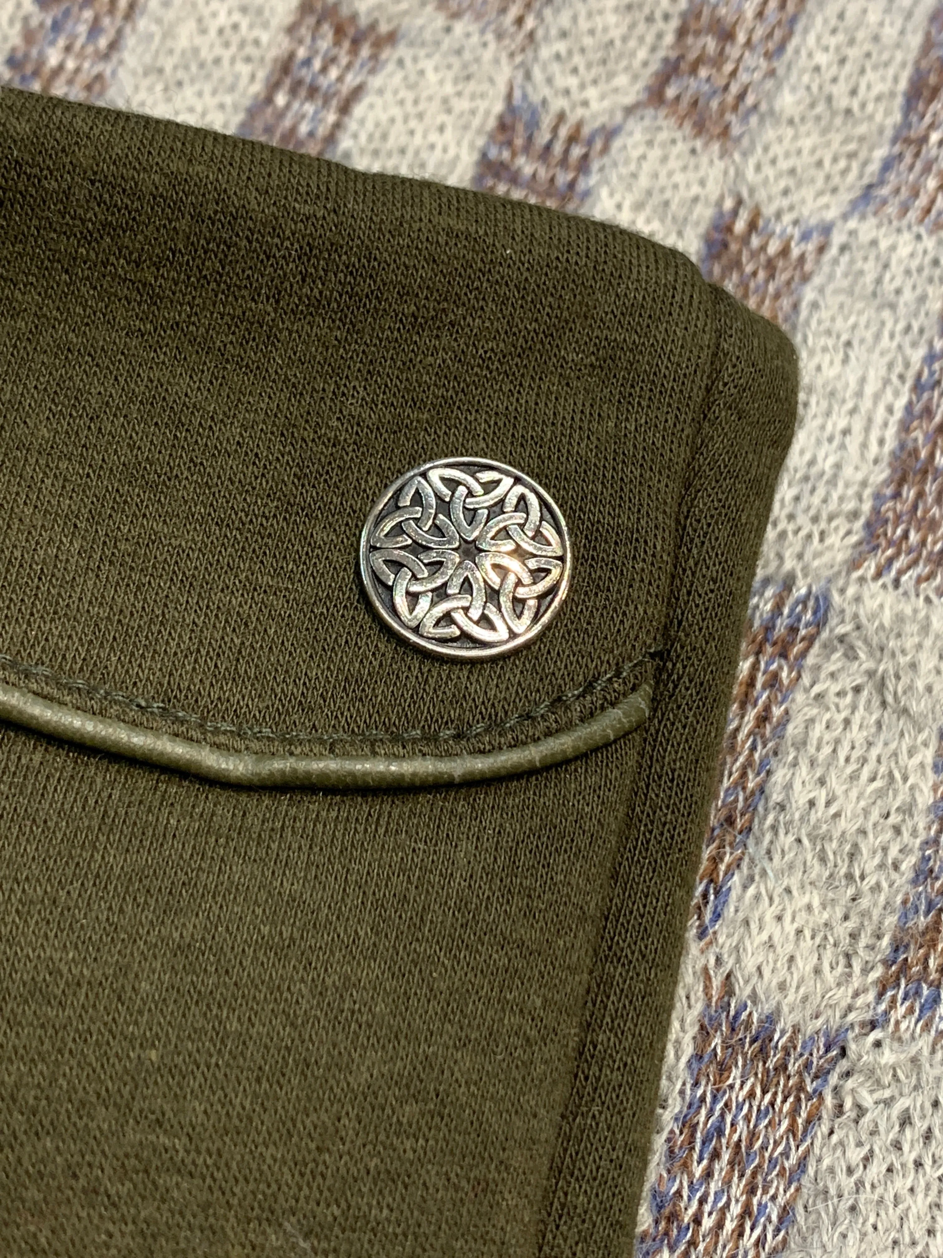 Ladies Suede Gloves with Celtic Knot