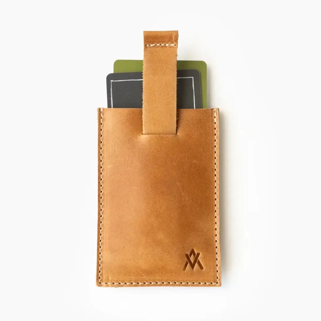 Lateral Pull-Up Wallet