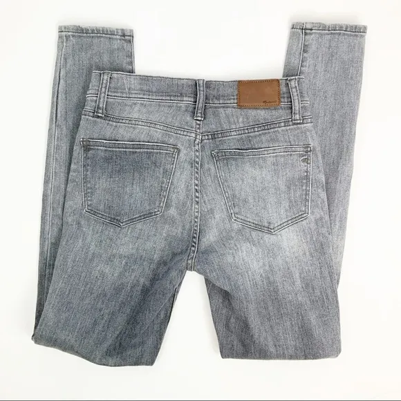 Madewell 9” High Riser Skinny Skinny Gray Wash 25