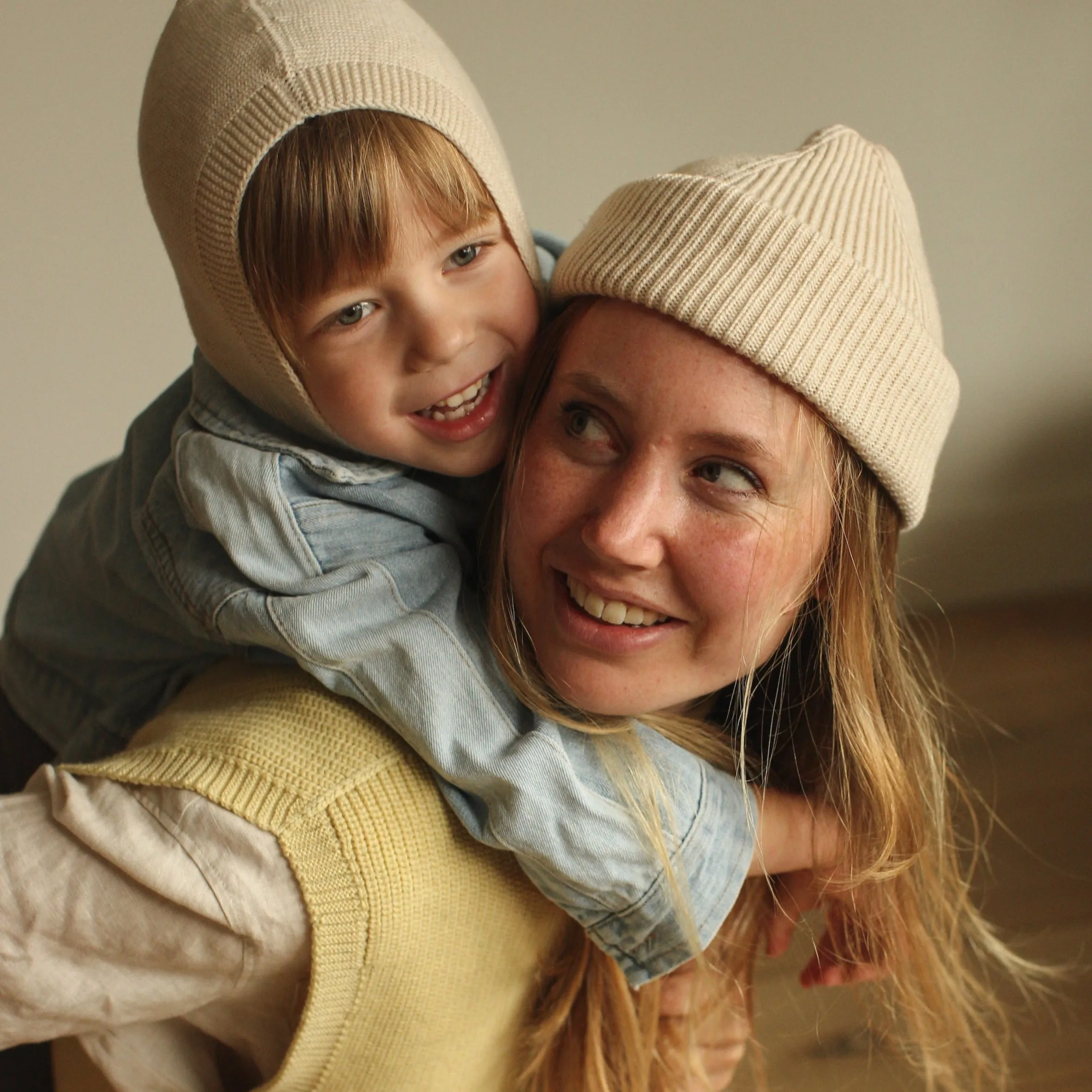MAMA Fonzie Merino Wool Beanie (Cream)