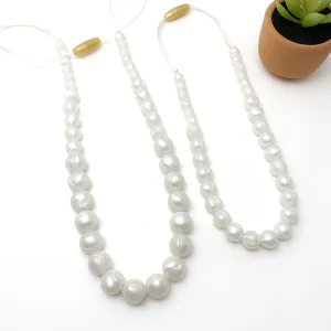 Matching Mommy and Me Necklaces Set - Pearls for Stylish Photoshoots and Everyday Fun