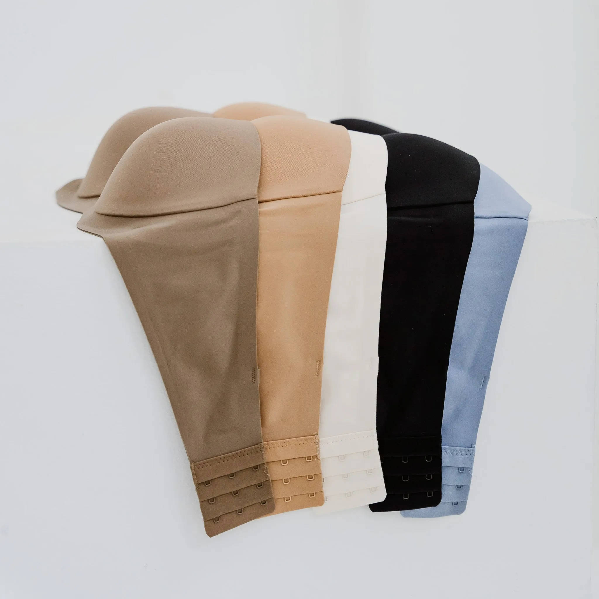 Minimalist Chic! Lightly-Lined Seamless Strapless Wireless Bra in Meringue