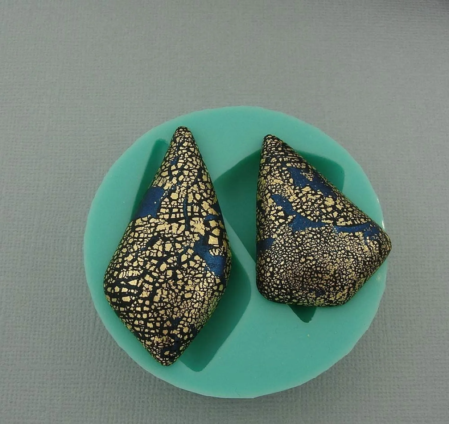 Silicon Mold Irregular Shape Stones Jewelry Making Resin Polymer Clay.