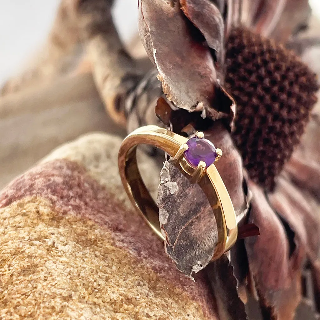 Simply Stylish Petite Yellow Gold Round Amethyst Solitaire Ring