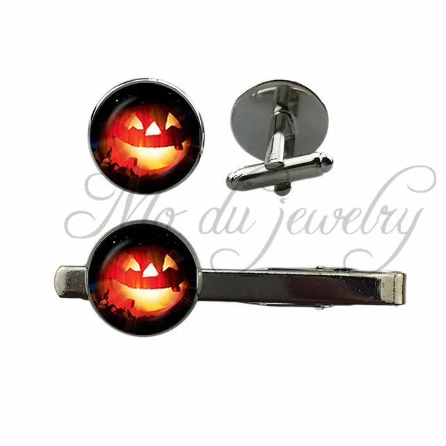 Skull & Crossbones Cufflinks   Tie Clip