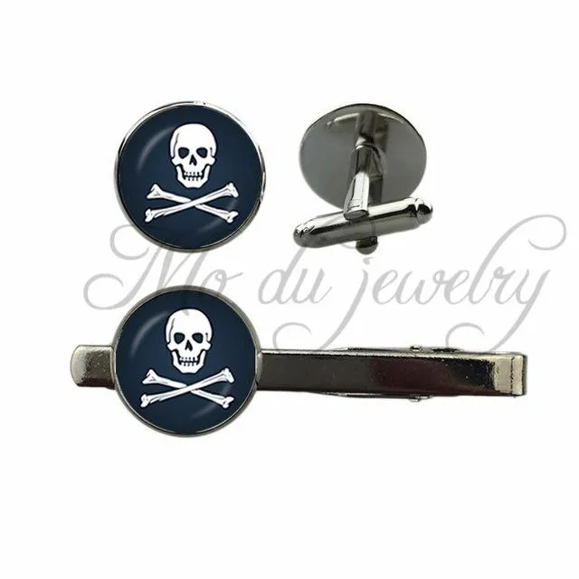 Skull & Crossbones Cufflinks   Tie Clip