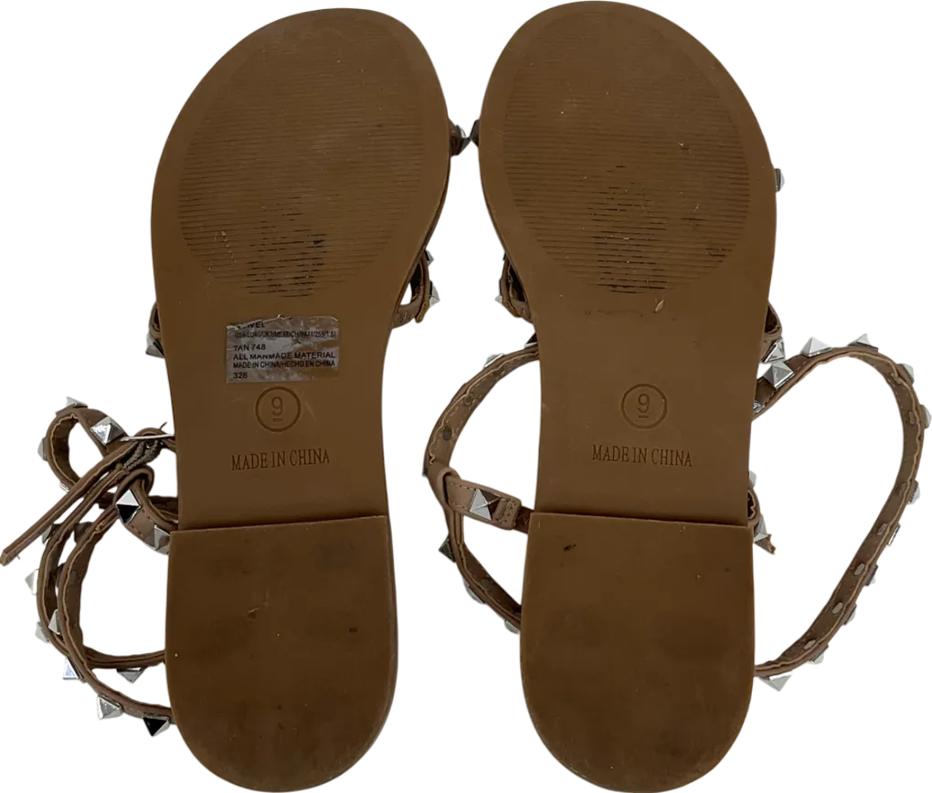 STEVE MADDEN Beige Travel rockstud Sandals UK 9 EU 42 👠
