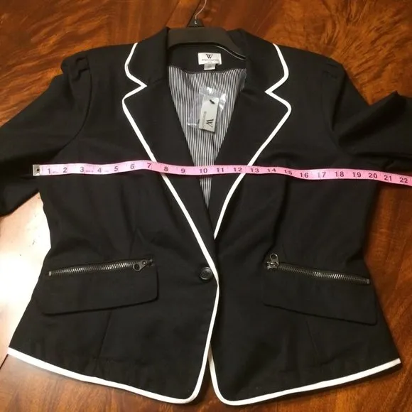 Stylish Worthington Black &amp; White Topper Jacket -