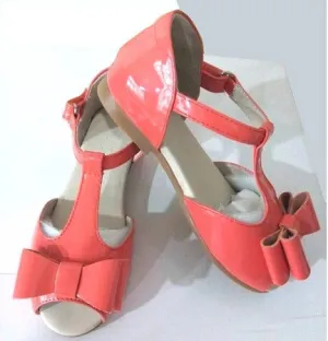 The Louise Bow Sandals - Coral