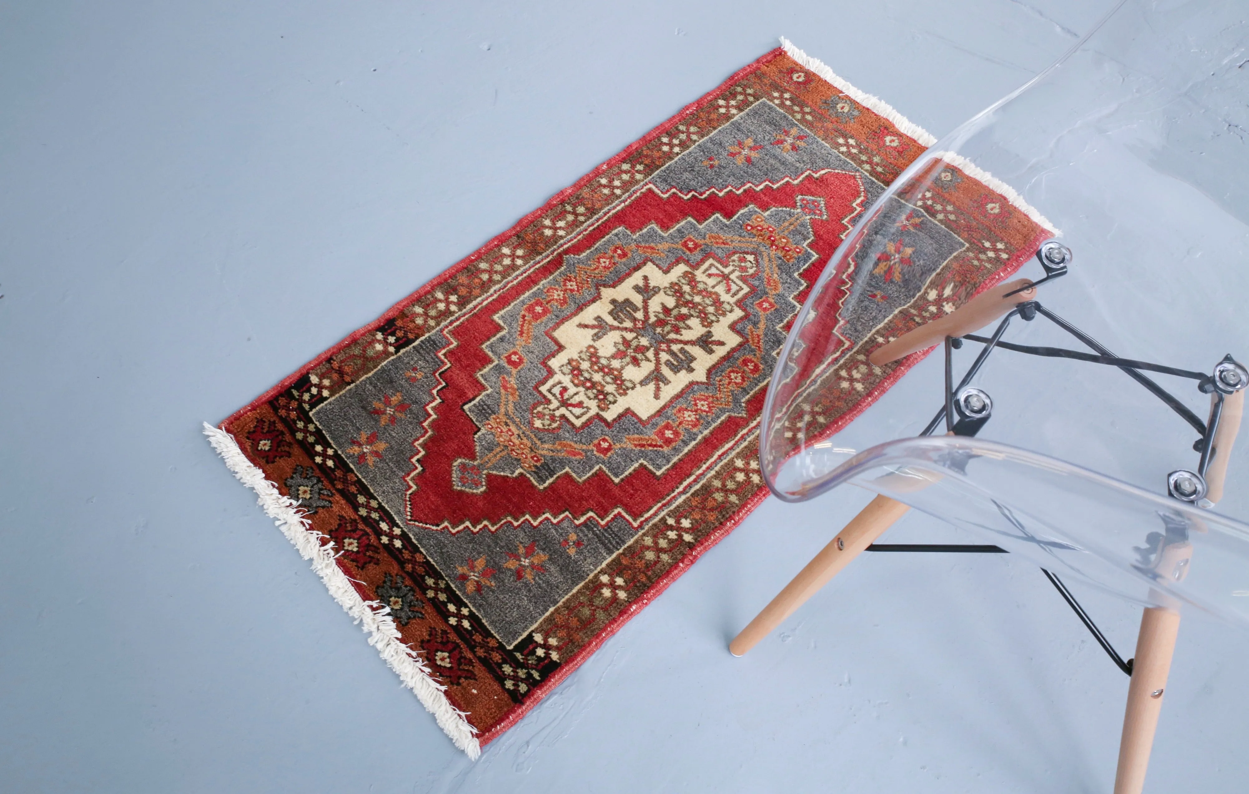 Vintage Mini Turkish Rug 1.9ftx3.5ft