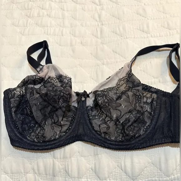 Wacoal Bundle Capuccino and Black Retro Chic Full Figure Underwire Bras 34DD