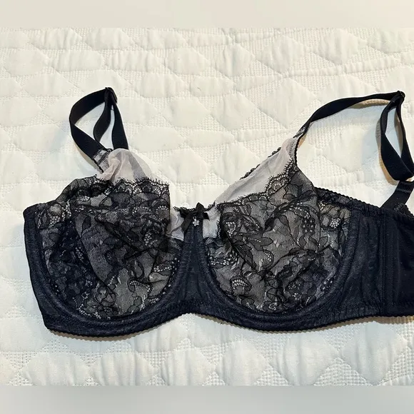 Wacoal Bundle Capuccino and Black Retro Chic Full Figure Underwire Bras 34DD
